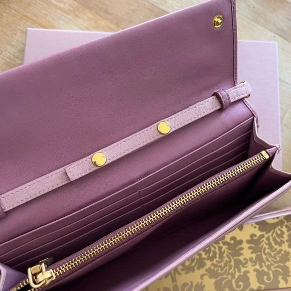 Miu Miu Mauve and Beige Clutch - Picture 2 of 3